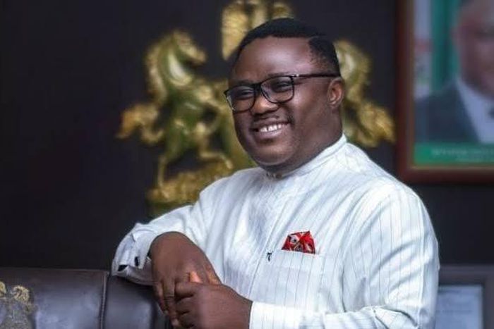 Gov Ben Ayade of Cross River switches to APC from PDP (Twitter: @OfficialAPCNg)