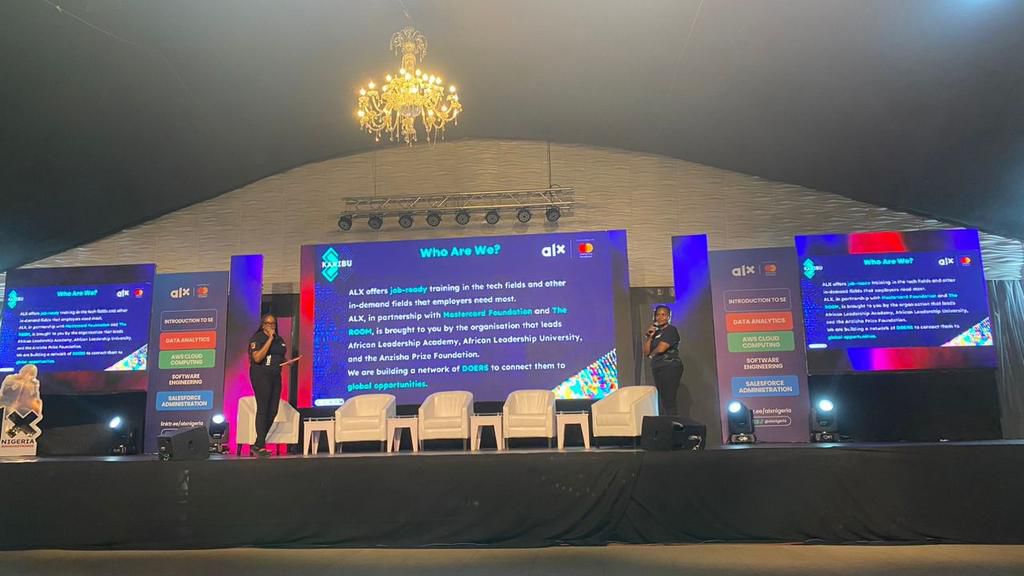 Seun and Ruby welcomed cohort 2 learners to the ALX event