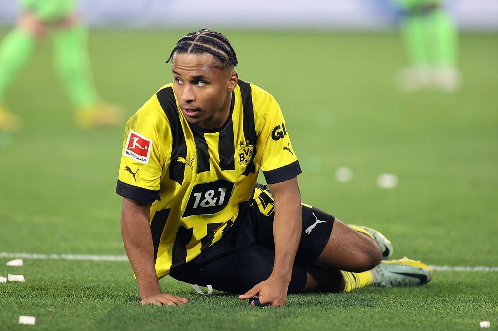 Karim Adeyemi in action against Wolfsburg in the German Bundesliga