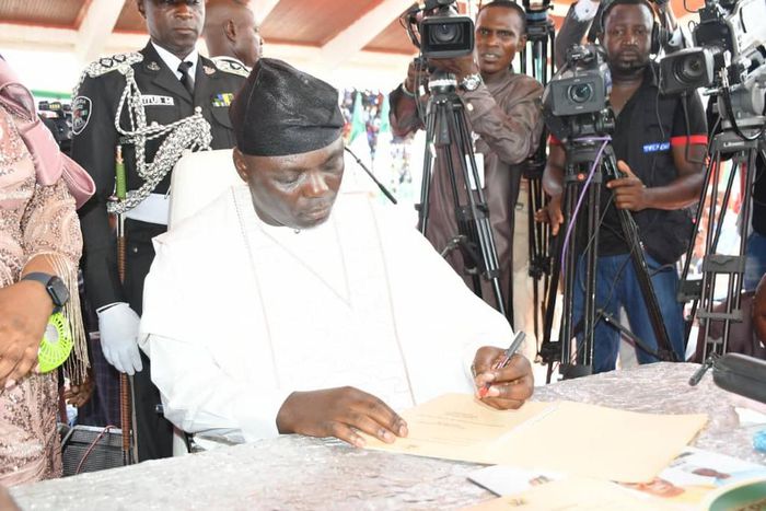 Taraba State Governor,  Agbu Kefas. [Twitter:@GovAgbuKefas]