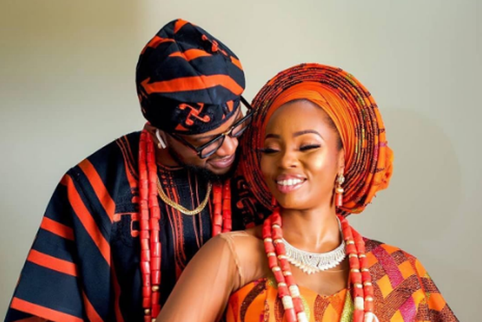Bambam and Teddy A hold their traditional wedding ceremony at Ibese, Ilaro, in Ogun State. (Honeylens)