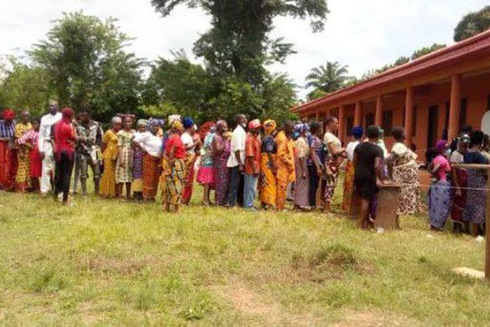 Overcrowding hampers voting at Nasarawa community (UpshotReports)
