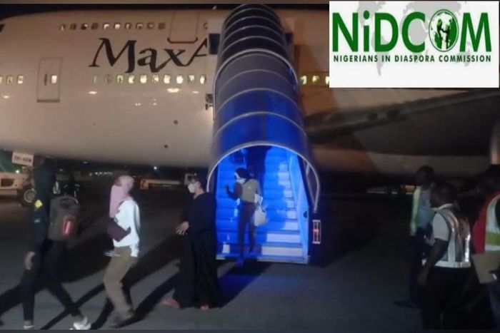 FG evacuates 542 stranded Nigerians from UAE. [Twitter:NiDCOM]