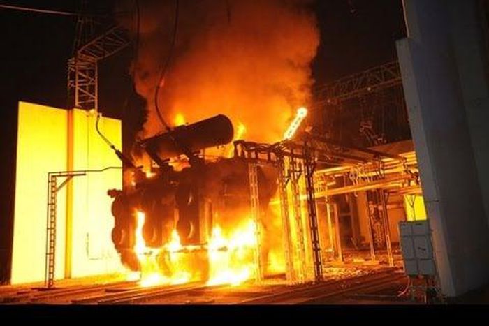 Many fear dead, buildings destroyed as transformer explodes in Plateau community [tribune]