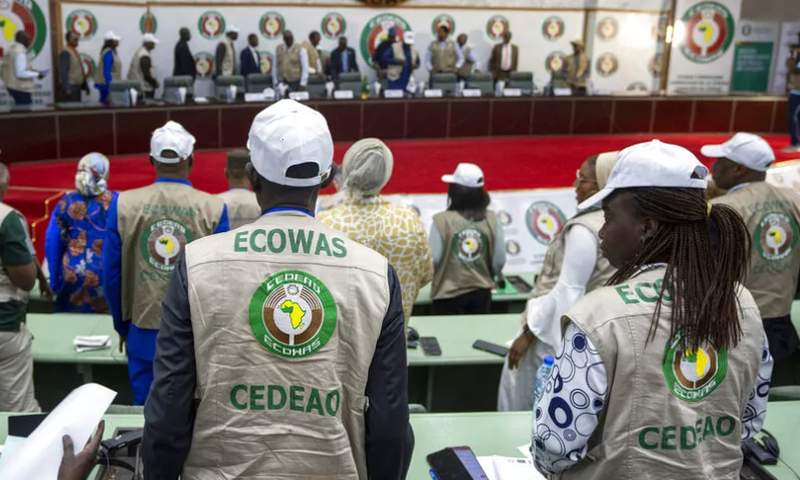 ECOWAS commends Nigeria, Sierra Leone, Liberia for peaceful elections. [Africanews]