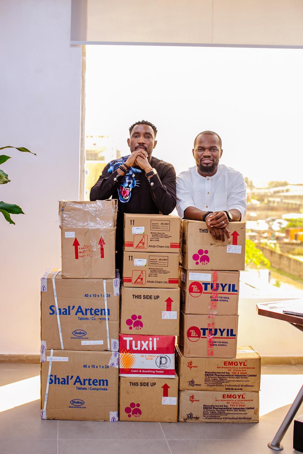 Timi Dakolo partners with foundation to provide relief aids for Bayelsa flood victims