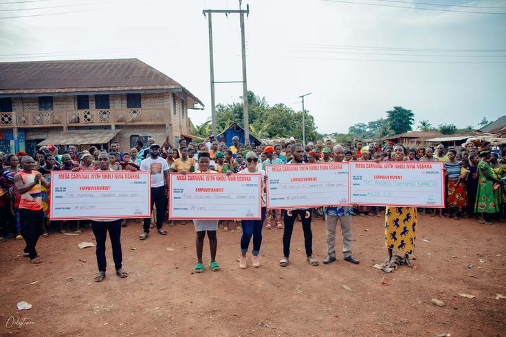 Nollywood actress, Rachael Okonkwo and Dano Milk empower thousands at the Mega Carnival in Nsukka