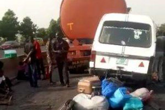 Interstate bus involved in accident along Otedola bridge claimed one life, others rescued.