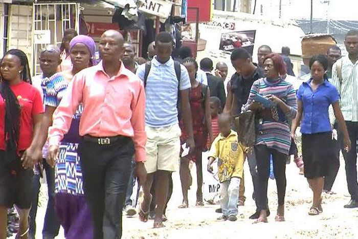 Nigerians trekking (Channels Television)