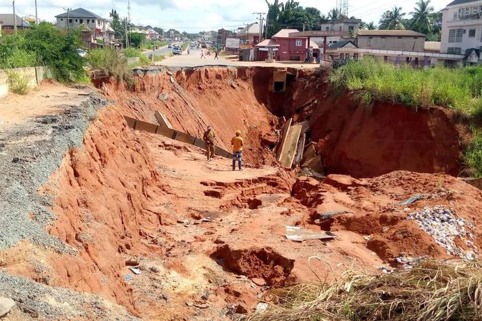 Gully erosion threatens 350 buildings, stadium; cuts federal road in Anambra