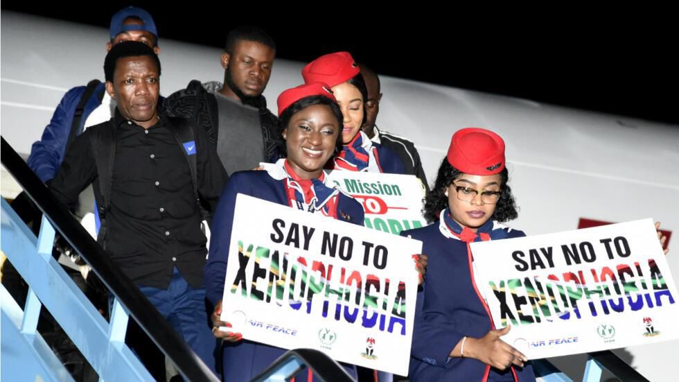 Nearly 200 Nigerian migrants repatraited from South Africa after xenophobic violence (2019) [France 24]