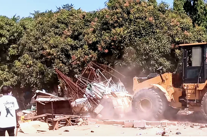 DRTS demolishes shops, eateries, illegal structures in taxi ranks in Abuja [NAN]