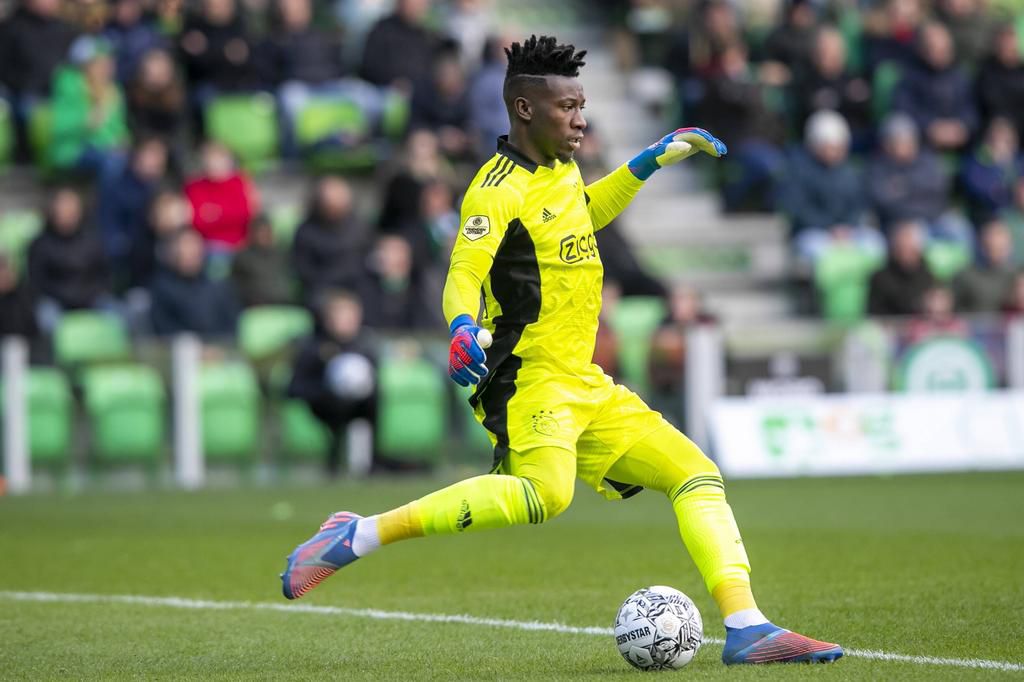 GRONINGEN, Euroborg Stadium, 02-04-2022 , season 2021 / 2022 , Dutch Eredivisie. Final result 1-3, Ajax goalkeeper Andre Onana during the match FC Groningen - Ajax Groningen - Ajax