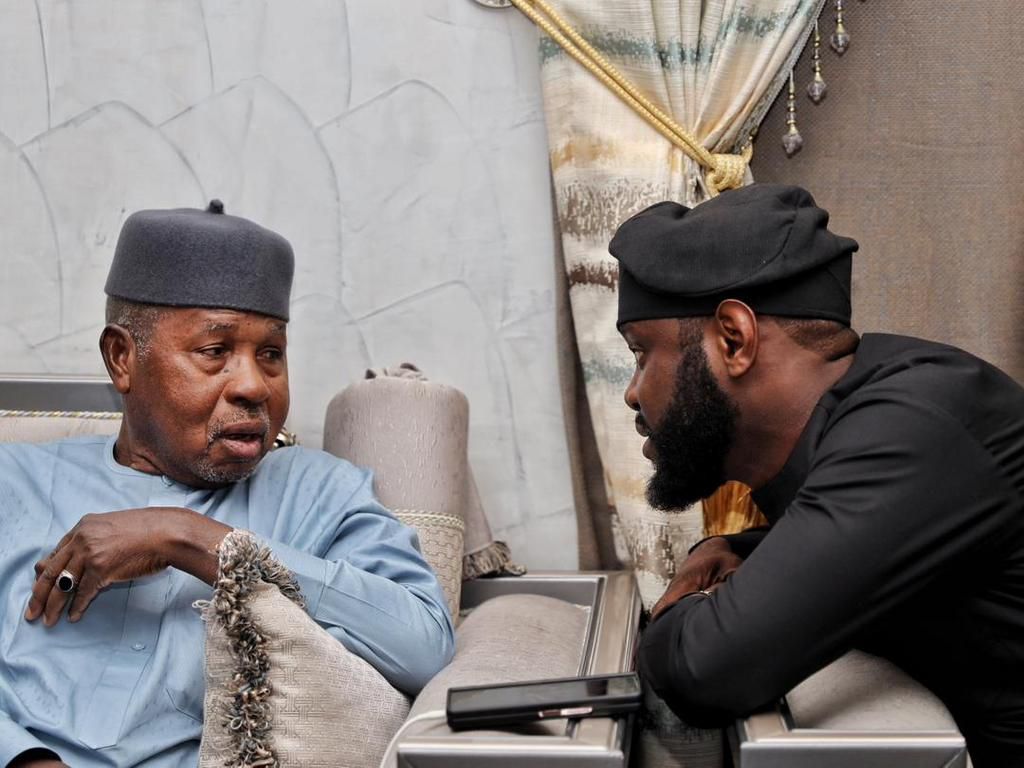 Seyi Tinubu pays condolence visit to Buhari over the death of his niece.