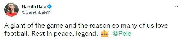 Social Media tributes to Pele