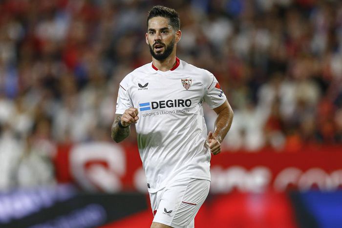 Isco has barely learned the streets of Seville and he could already be headed for the exit (Pressinphoto)