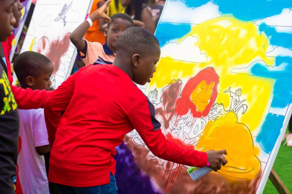 Cadbury Candies thrills Ibadan consumers with 'like a child again'