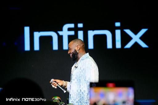 Infinix WOWs fans with the spectacular NOTE 30 Series launch, featuring Davido & tech experts
