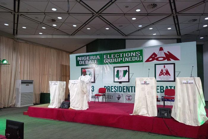 Kwankwaso debates himself as Obi, Tinubu, Atiku fail to show up. [Twitter:@voiceofnigeria]