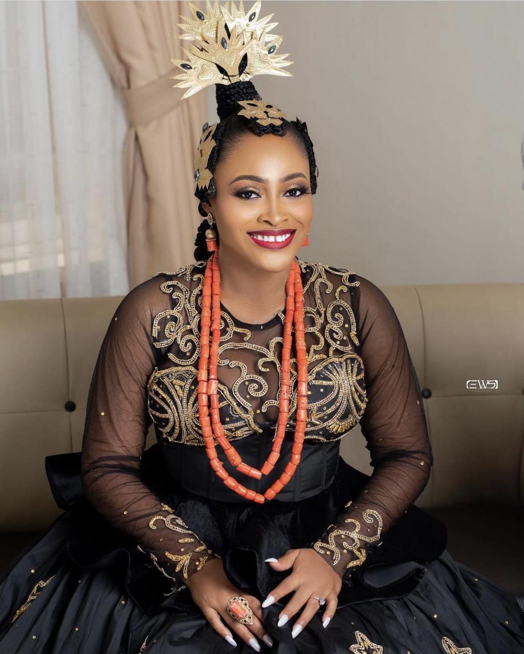 Yvonne  Dandy, an Oron bride