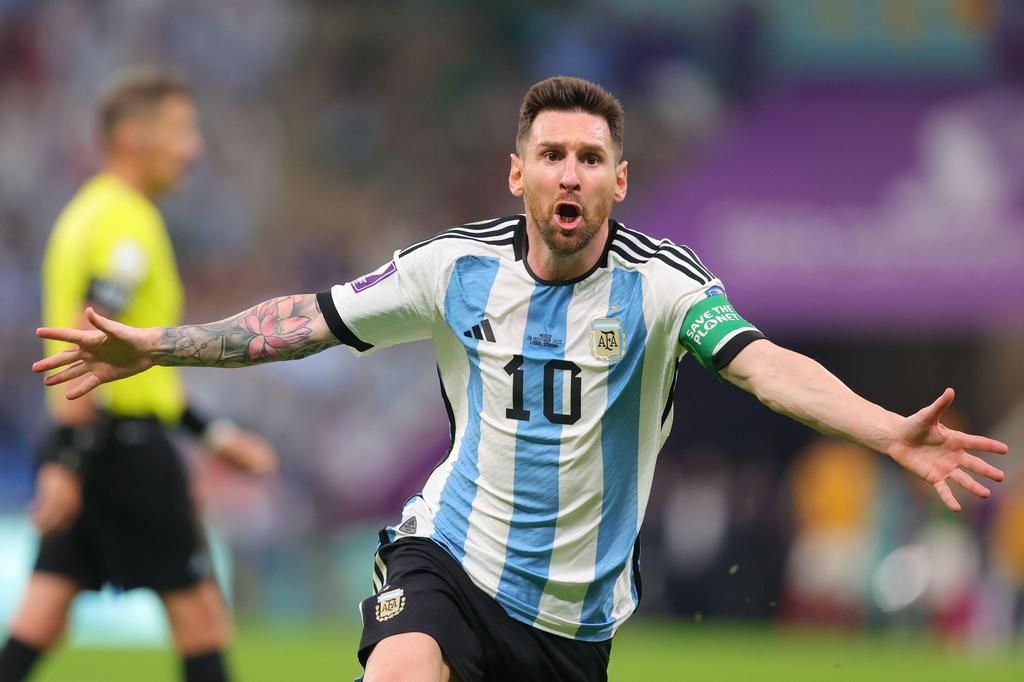 Messi now has 8 goals at the World Cup same as Ronaldo