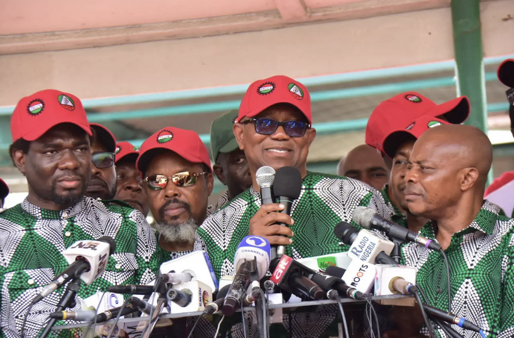 Obi addressing the crowd and engaging with labour leaders [Twitter]