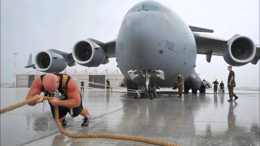 Kevin Fast pulled the largest aircraft [Londonworldrecords]