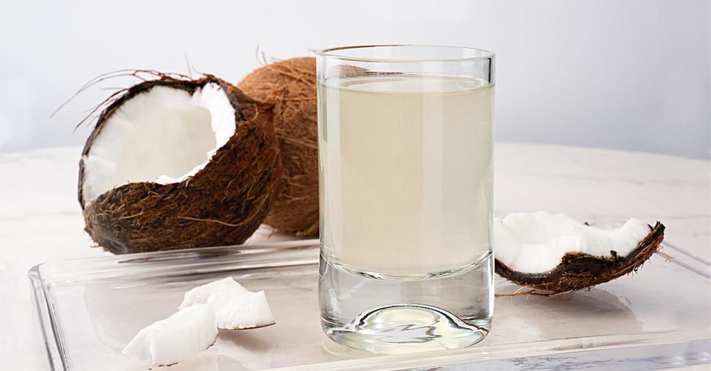 Coconut water straightens hair [healthline]