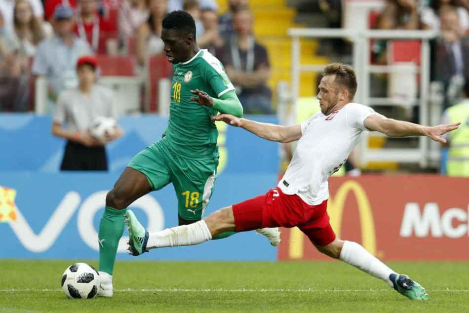 Ismaila Sarr in action for Senegal