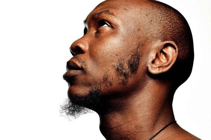 Seun Kuti speaks on music, religion, politics and Fela in this feature article (Pan African Music)