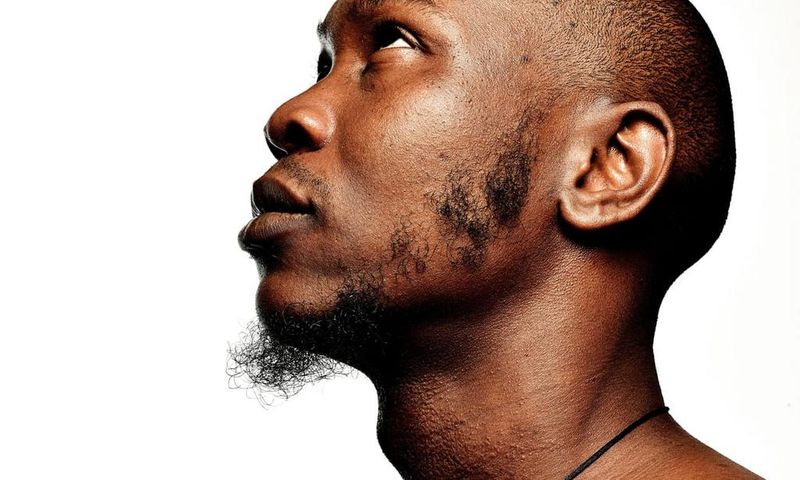 Seun Kuti speaks on music, religion, politics and Fela in this feature article (Pan African Music)