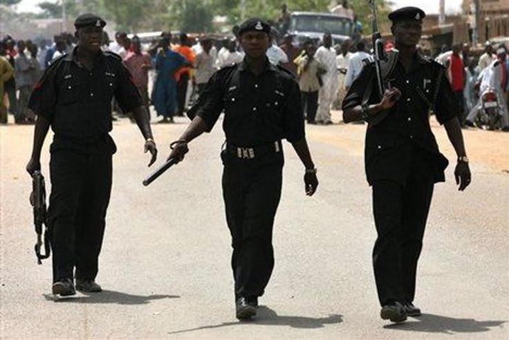 Pepper soup seller slumps, dies over gunshots