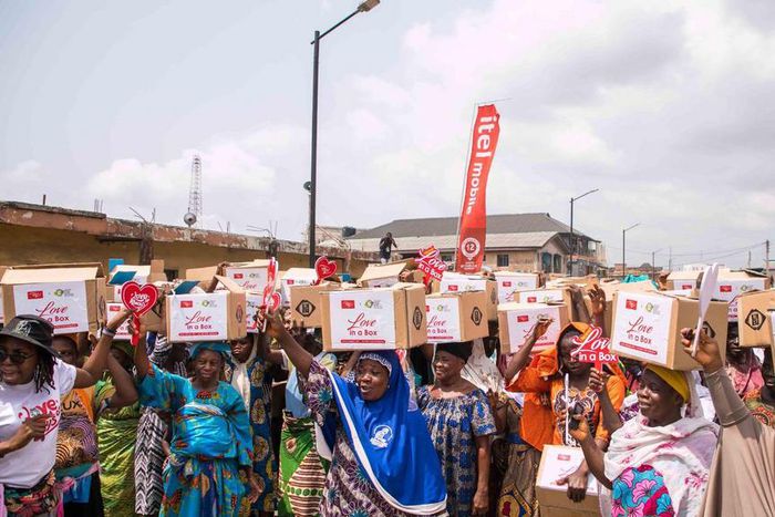 itel partners with Lagos Food Bank to reach widows on Valentine's Day
