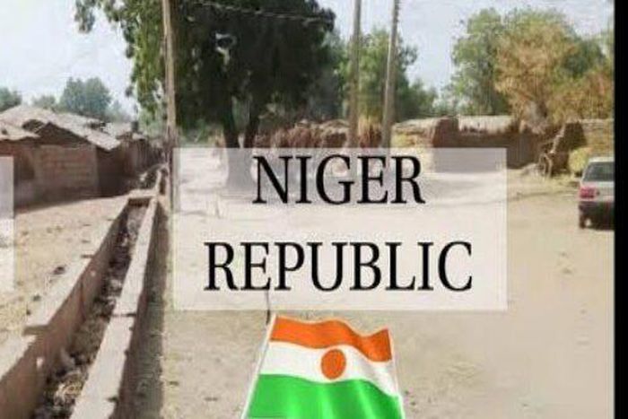 Popular photo of a boarder between Niger and Nigeria [Twitter]