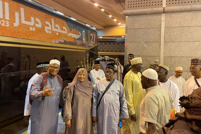 Governor Bala Mohammed of Bauchi State with his entourage in Mecca, Saudi Arabia. [Twitter:Umara]