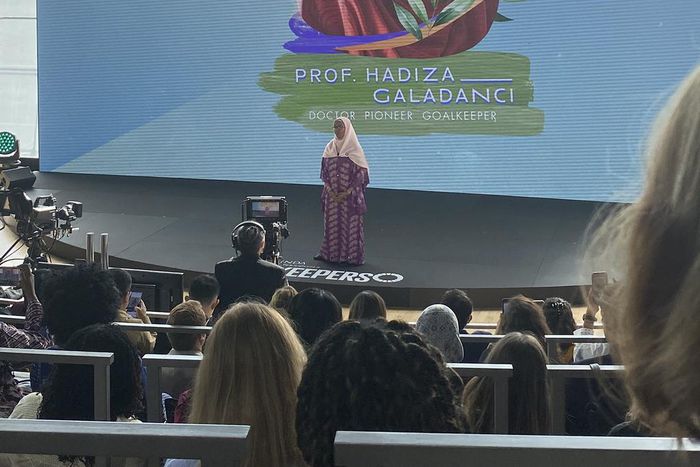 Nigerian Professor of Obstetrics and Gynecology, Hadiza Galadanci. [Twitter:@rajpanjabi]