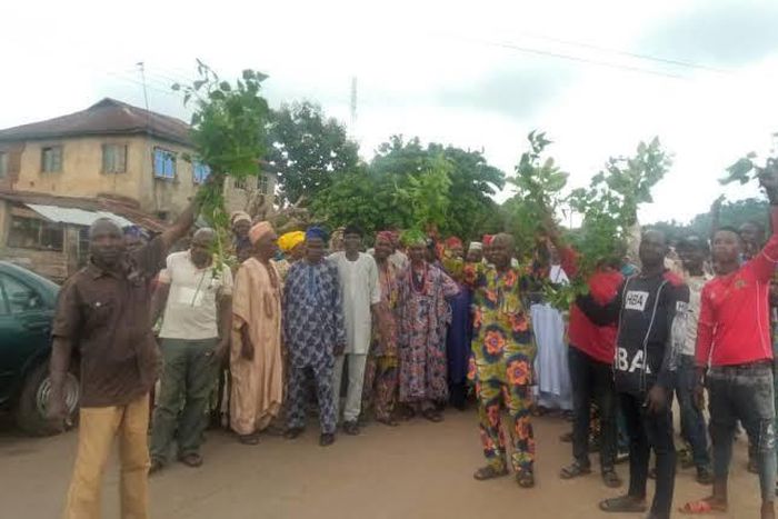 Ondo youth protest Monarch's conversion