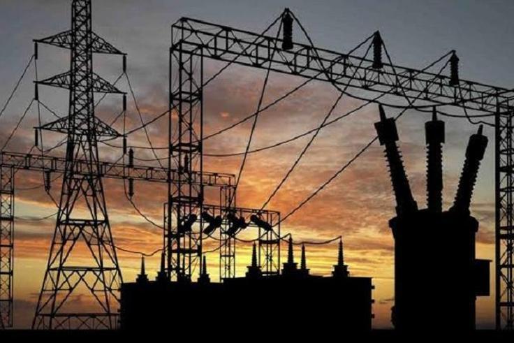 Electricity consumers may soon be plunged into darkness as the Federal Government plans to deal with debtor Discos. [Business Post Nigeria]