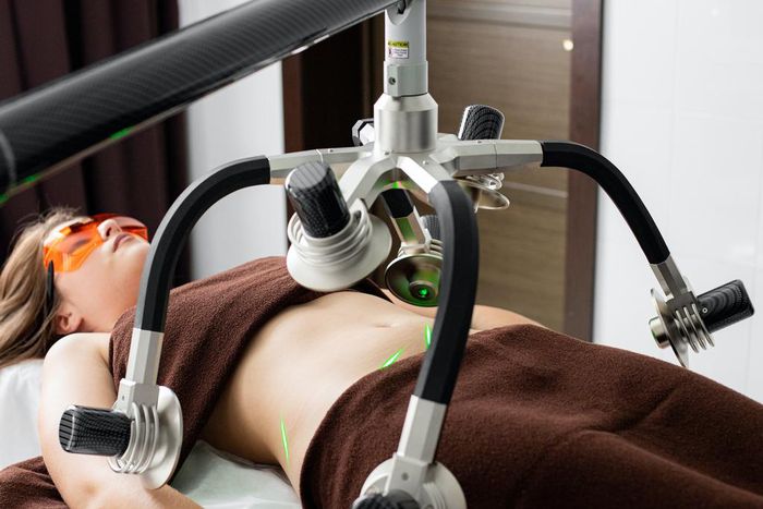 Laser Lipo is a cosmetic surgery treatment that employs a laser to liquefy fat from specific parts of the body.