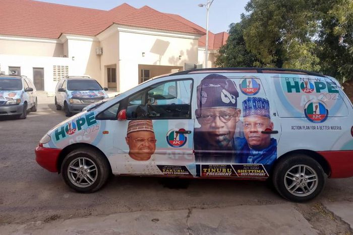Katsina State’s deputy gov donates 7 vehicles to Tinubu campaign council.