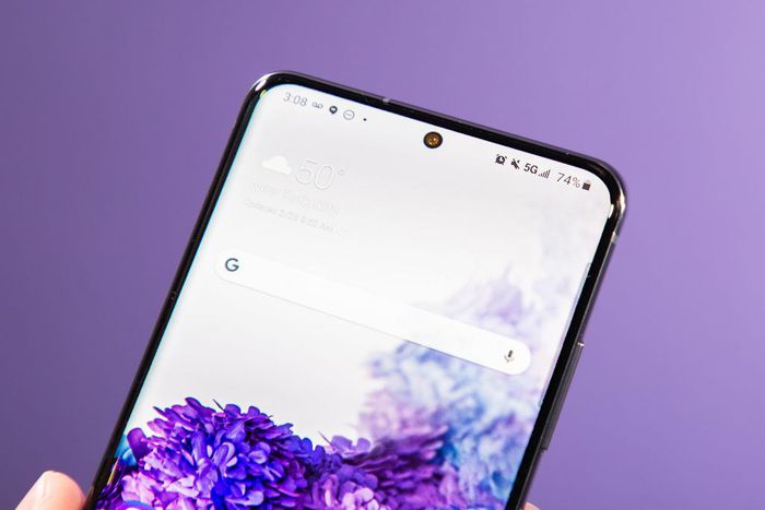 Android users can disable "OK Google" and prevent the voice assistance software from listening in.