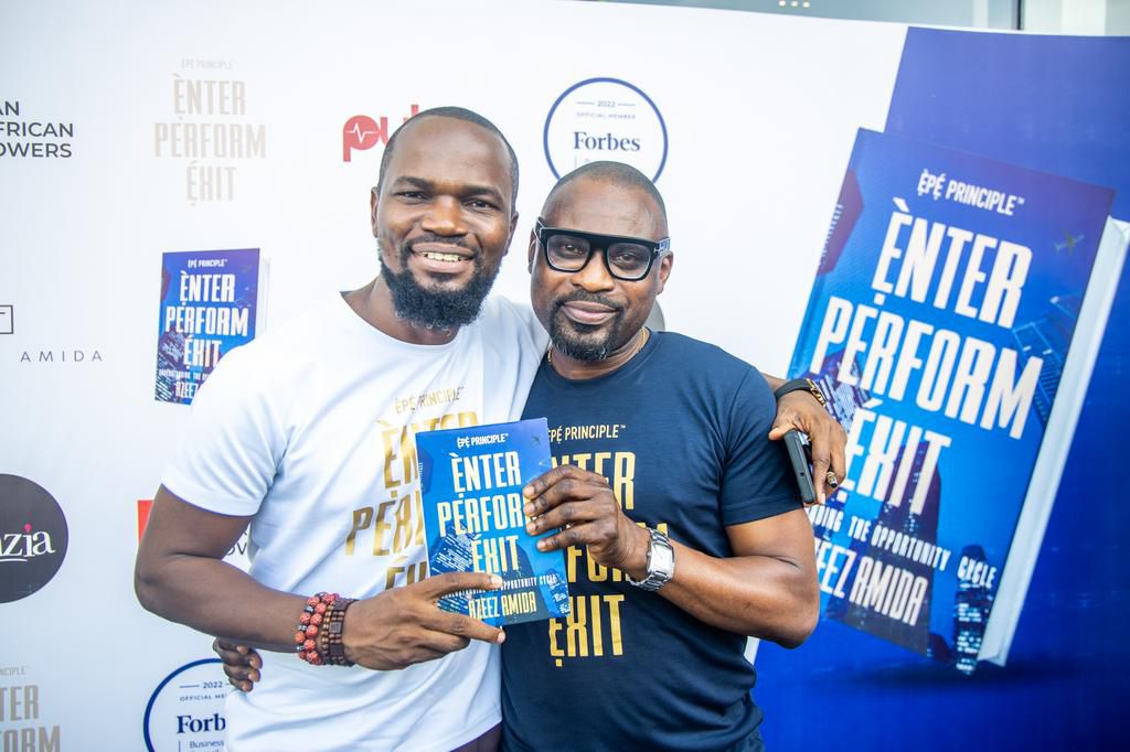 Azeez Amida Unveils “Enter, Perform, Exit (EPE Principle): Understanding the opportunity cycle” to Huge Applause in Lagos