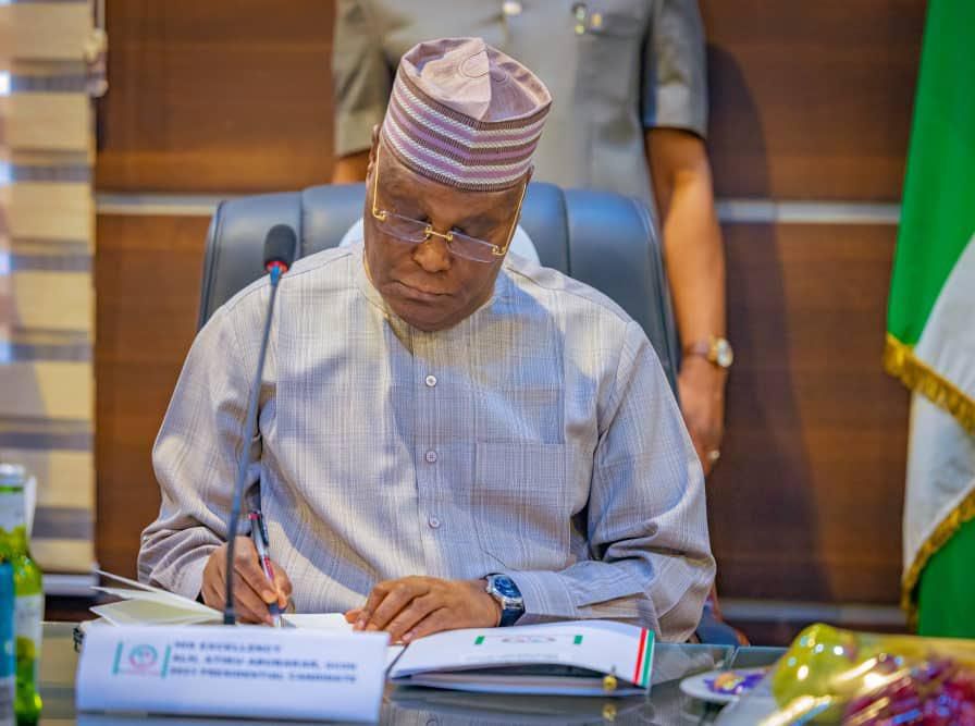 Atiku Abubakar at the meeting of PDP governors' forum. [Twitter:@atiku]