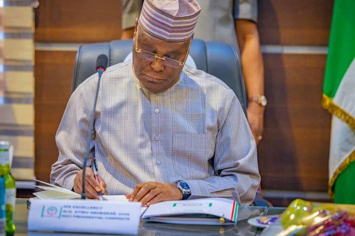 Atiku Abubakar at the meeting of PDP governors' forum. [Twitter:@atiku]