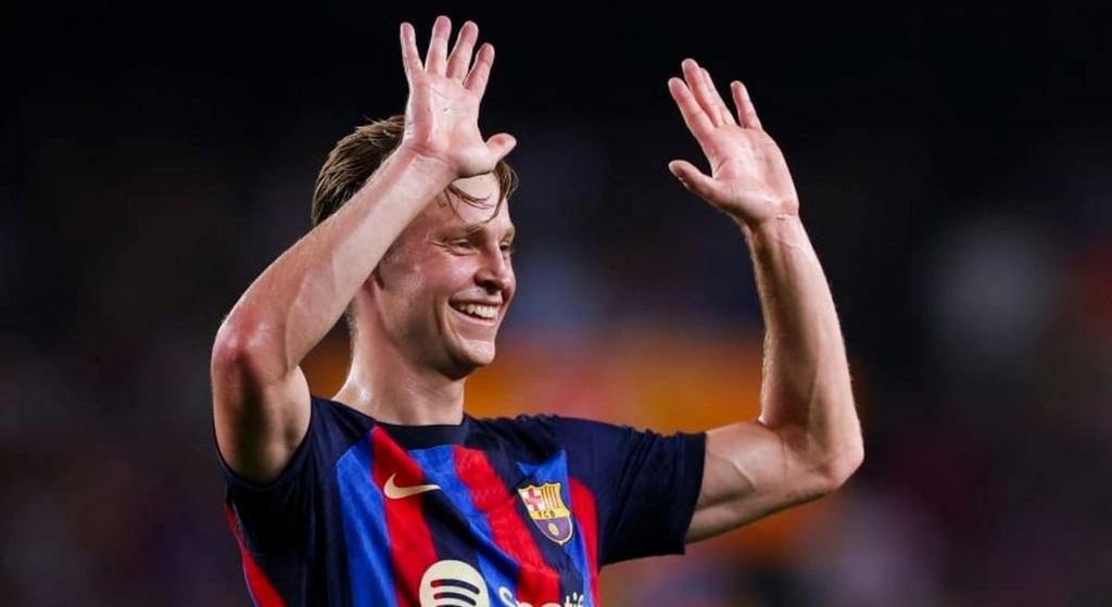 Frenkie de Jong scored Barcelona's second goal of the match against Almeria