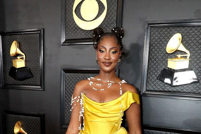 Tems at the 65th Grammy Awards [Cosmopolitan]