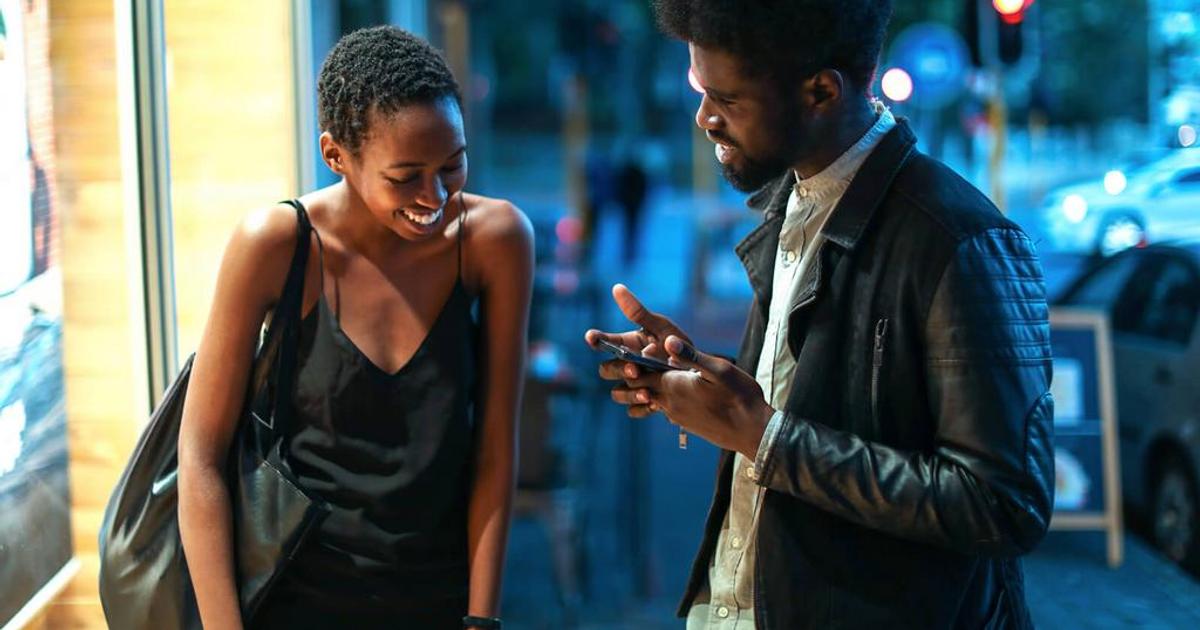5 alternative questions to ask on a date instead of 'tell me about ...