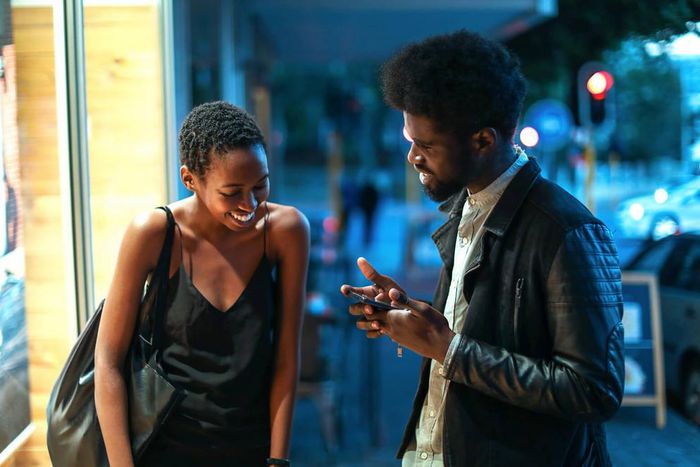 Perfect questions for your date [Lovetoknow]