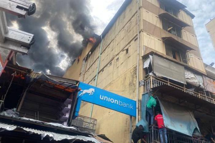 Balogun Market fire under control – Lagos Fire Service (TVCNews)