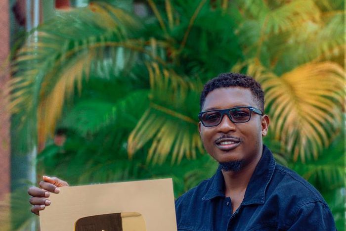 73f85f5e-9e56-4afe-af9a-362e888dc8f5